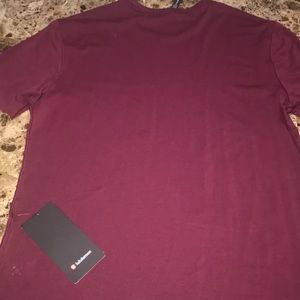 Lululemon T-Shirt